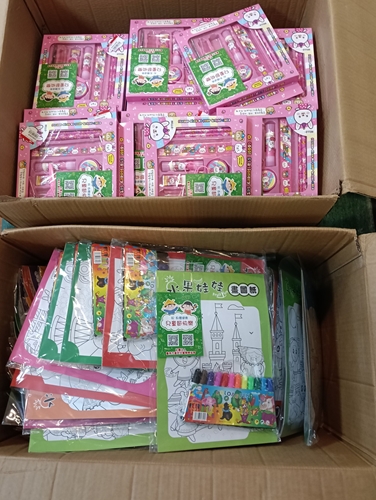 20250324兒童節禮物送至成大醫院門診大樓貼文03-臺南市重症兒童關懷協會